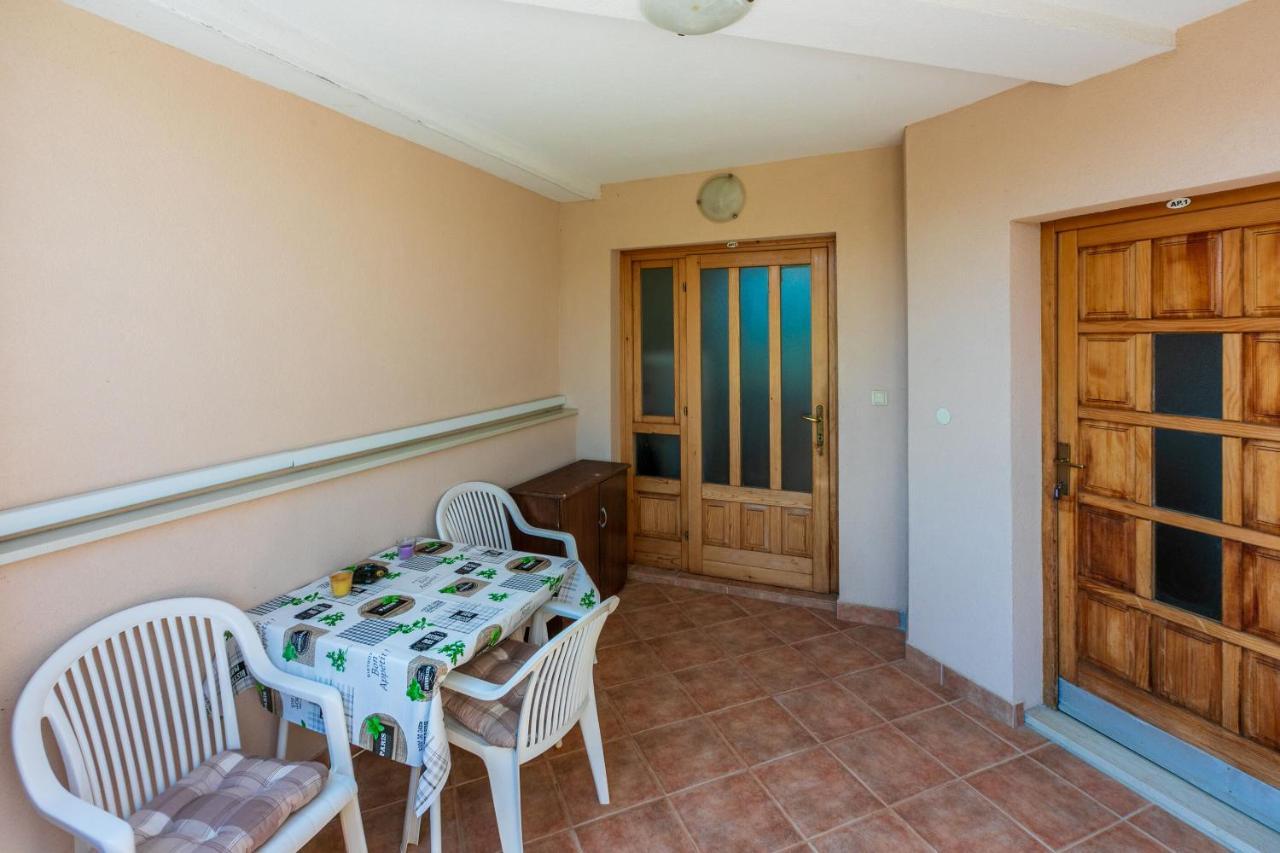 פאז'אנה Apartments Armando מראה חיצוני תמונה