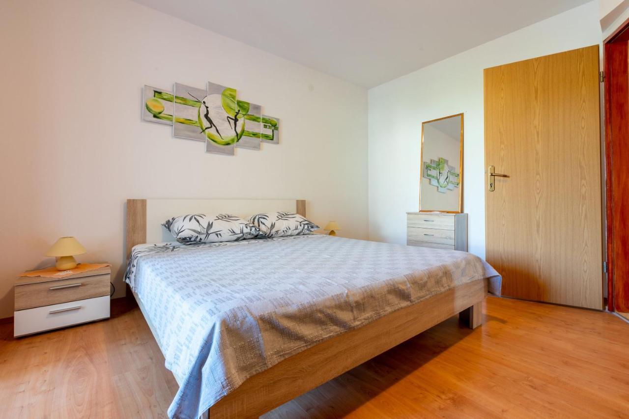 פאז'אנה Apartments Armando מראה חיצוני תמונה