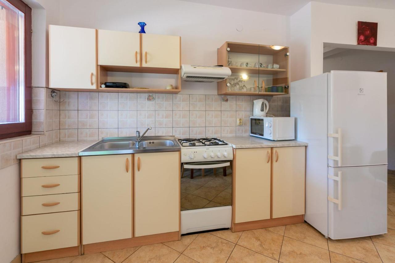 פאז'אנה Apartments Armando מראה חיצוני תמונה