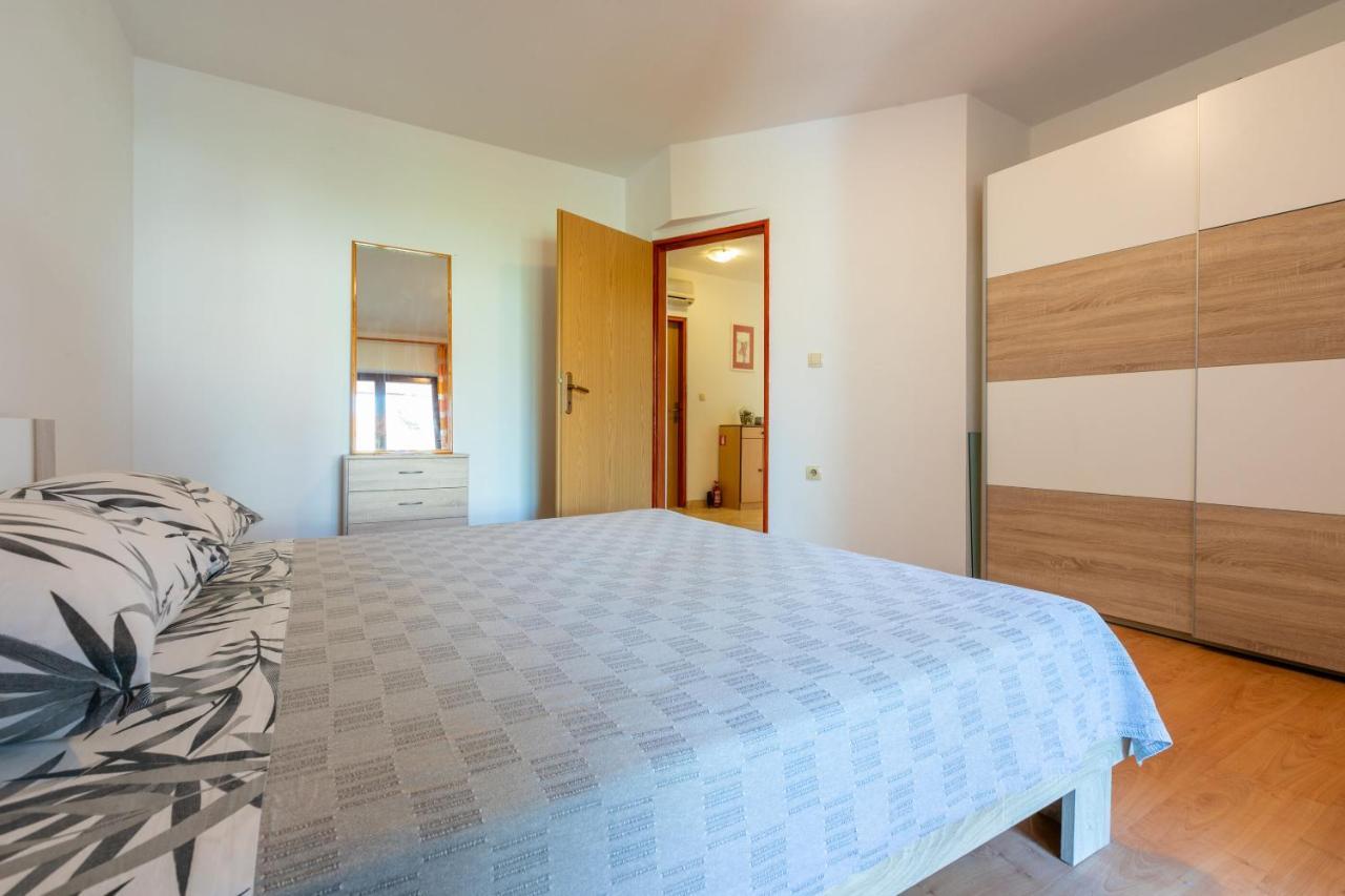 פאז'אנה Apartments Armando מראה חיצוני תמונה